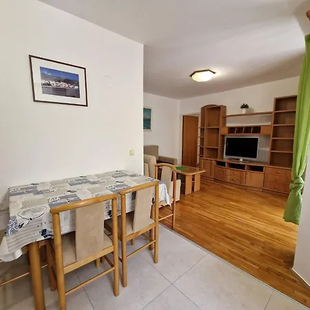 Apartment Sersic Baska  Exterior photo